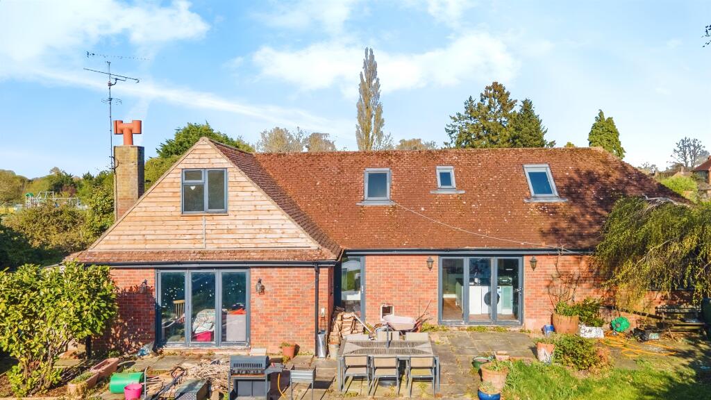 Main image of property: Main Street, Weston Turville, Aylesbury