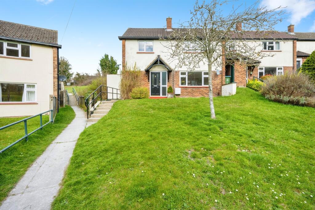 Main image of property: Halton Wood Road, Wendover, Aylesbury