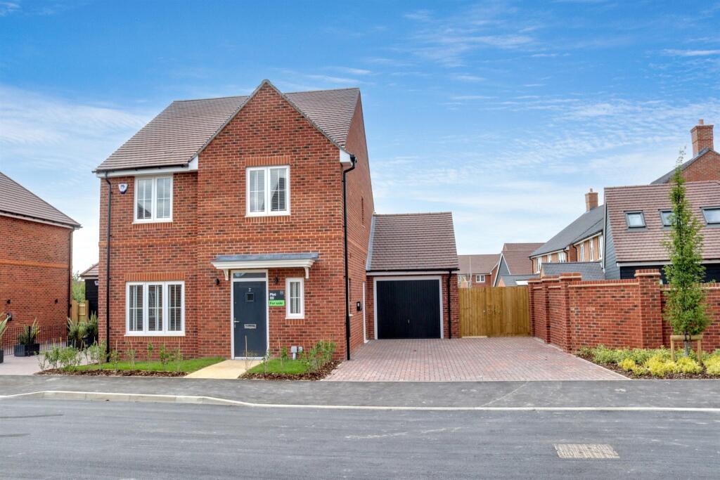 Main image of property: Kimblewick Road, Great Kimble, Aylesbury