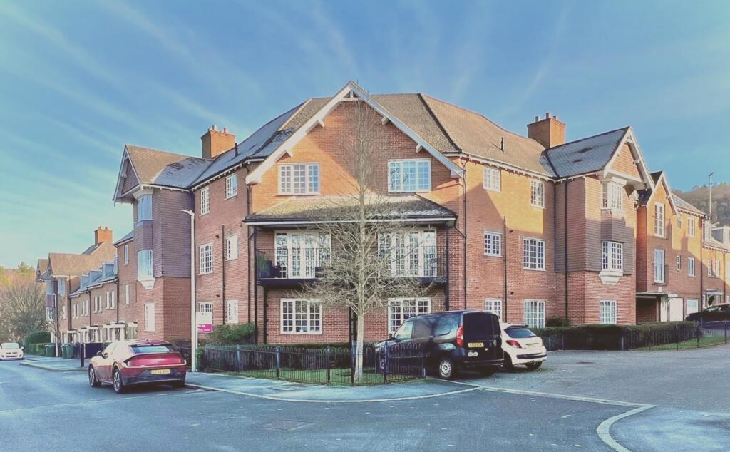 Main image of property: Wroughton Road, Wendover, Aylesbury