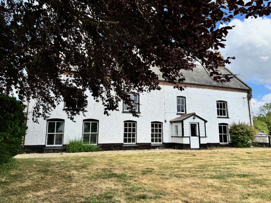 Main image of property: 16, Thetford Road, Northwold, Thetford, Norfolk, IP26