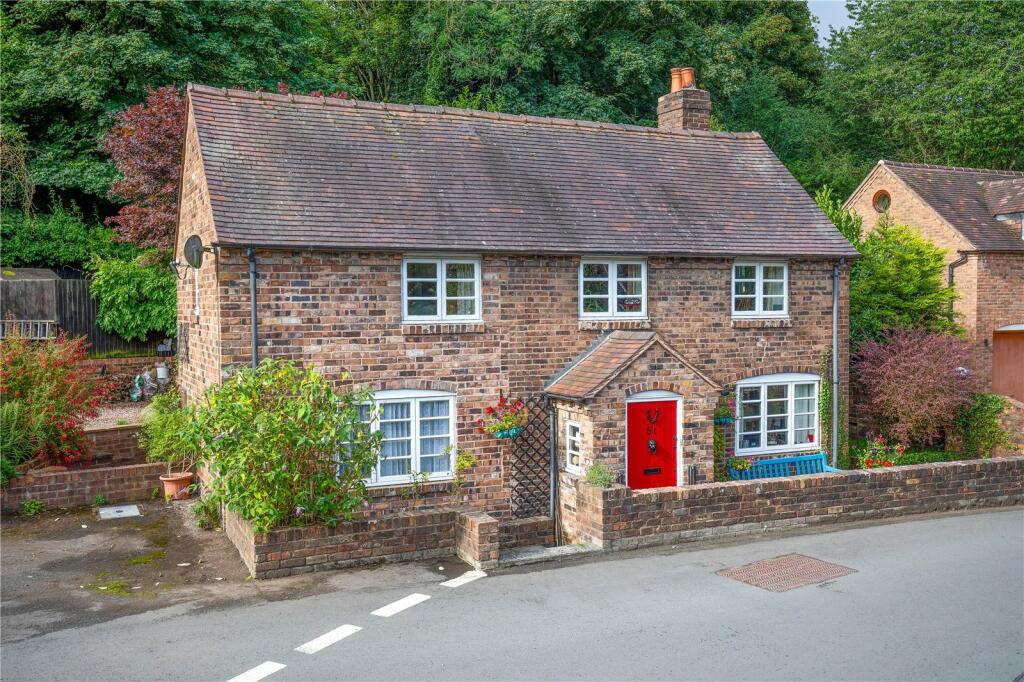 3 bedroom detached house for sale in Coalford, Jackfield, Telford
