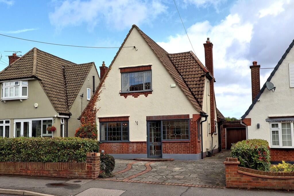 Main image of property: Thundersley