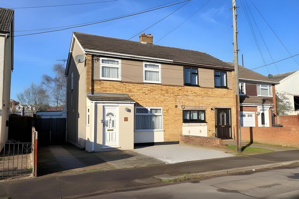 Main image of property: Ash Road, Hadleigh