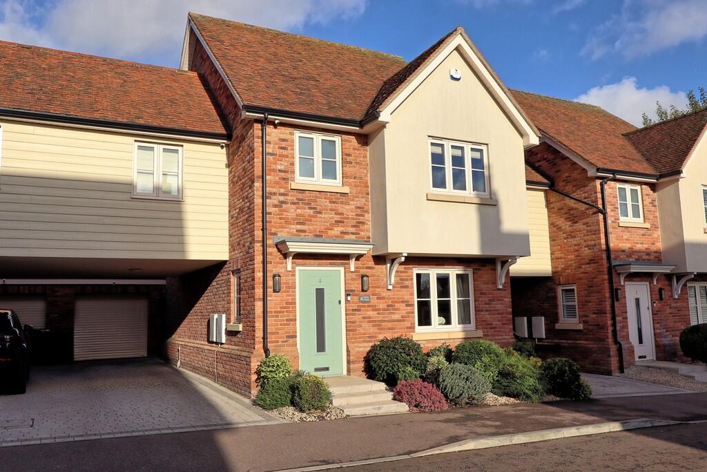 Main image of property: Daws Heath