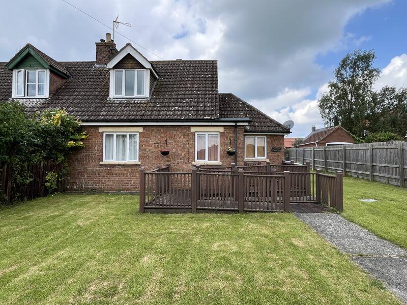 3 bedroom bungalow for sale in 1 Hagnaby Road, Old Bolingbroke, PE23