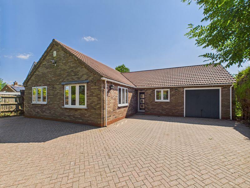 Main image of property: Badgers Oak, Green Lane, Hemingby