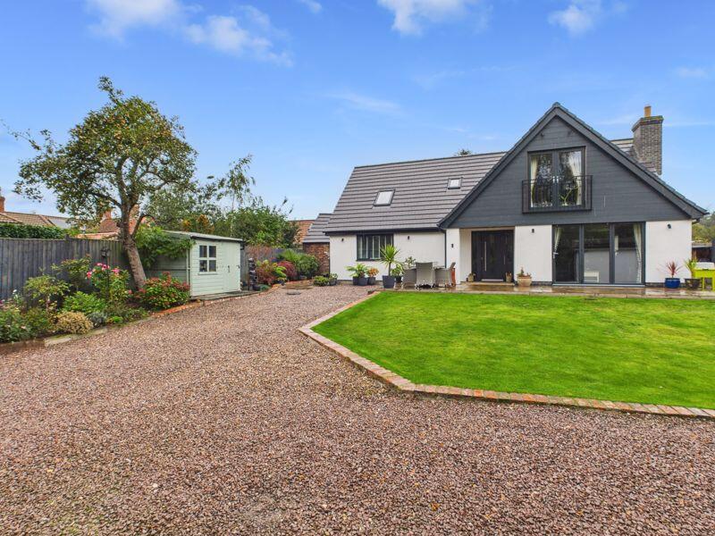 Main image of property: Somersby Lodge, 21a Fen Road, East Kirkby, Spilsby