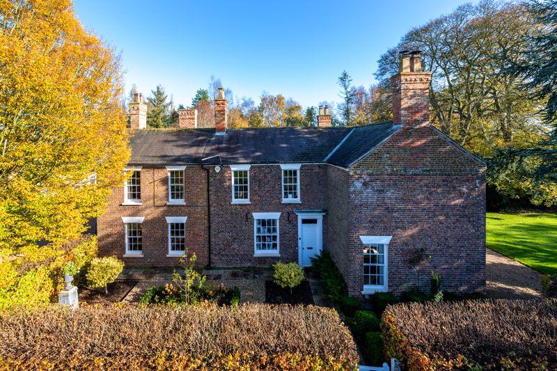 5 bedroom detached house for sale in Firsby Manor, Firsby, Spilsby PE23