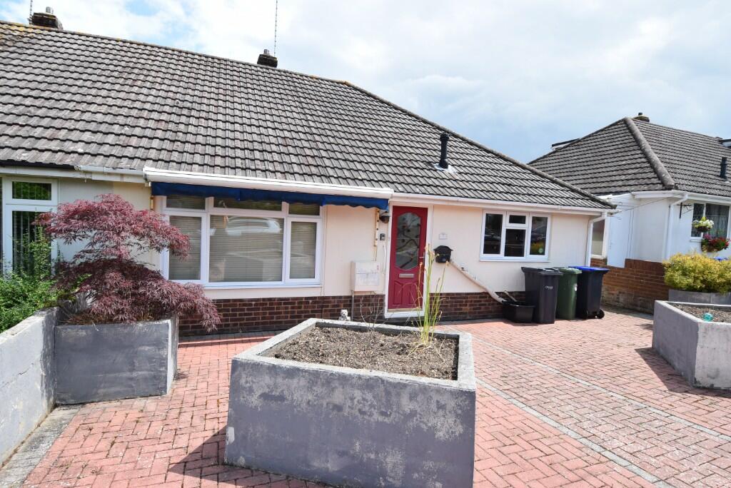 3 bedroom chalet for sale in Greenlands Close, Durrington, SP4 8EW, SP4