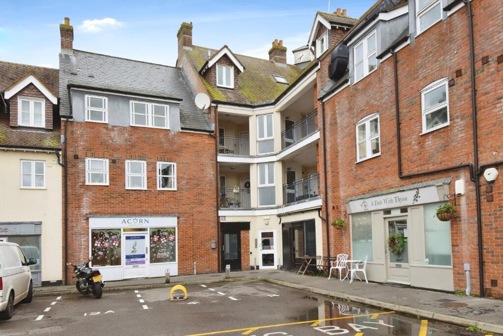 Main image of property: Stonehenge Walk, Amesbury, SP4 7DB