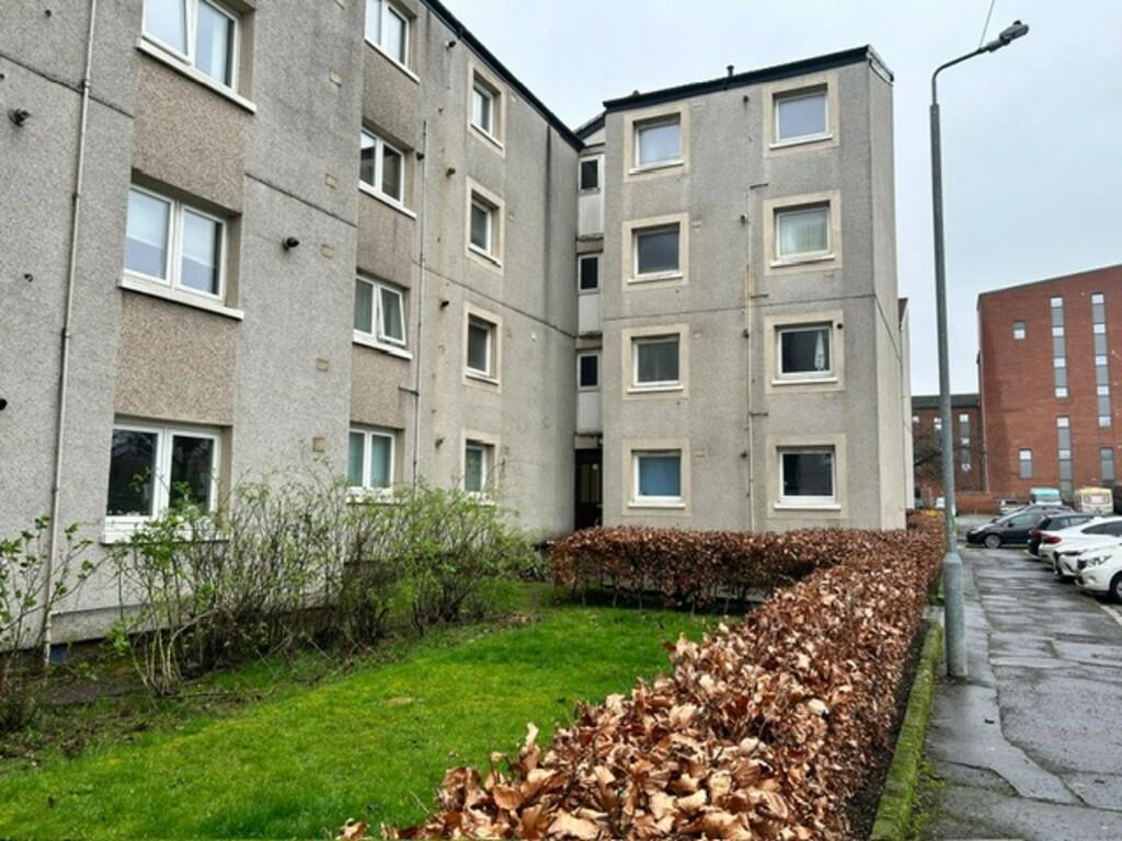 2 bedroom apartment for rent in Eglinton Court, Glasgow G5 9NE, G5