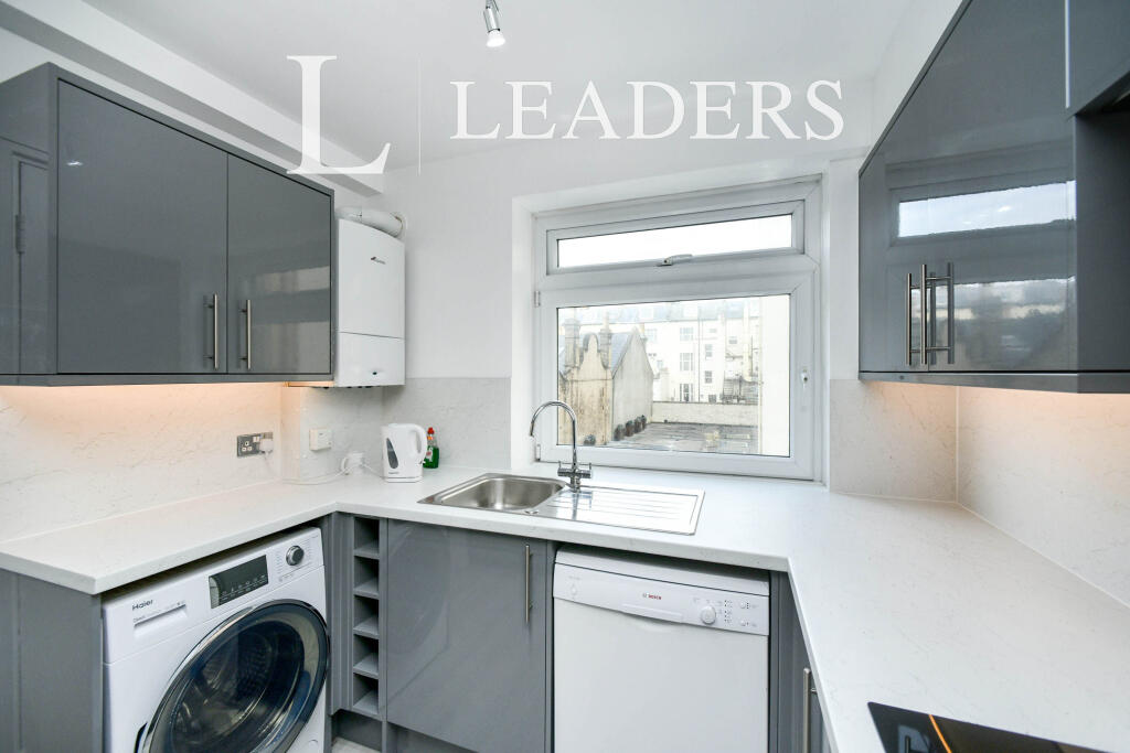 Additional property image - Coombe Lea, Grand Avenue Hove