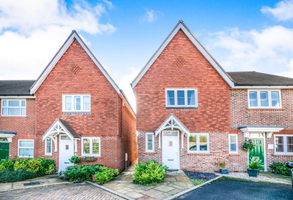 Main image of property: Scholars Walk, Horsham