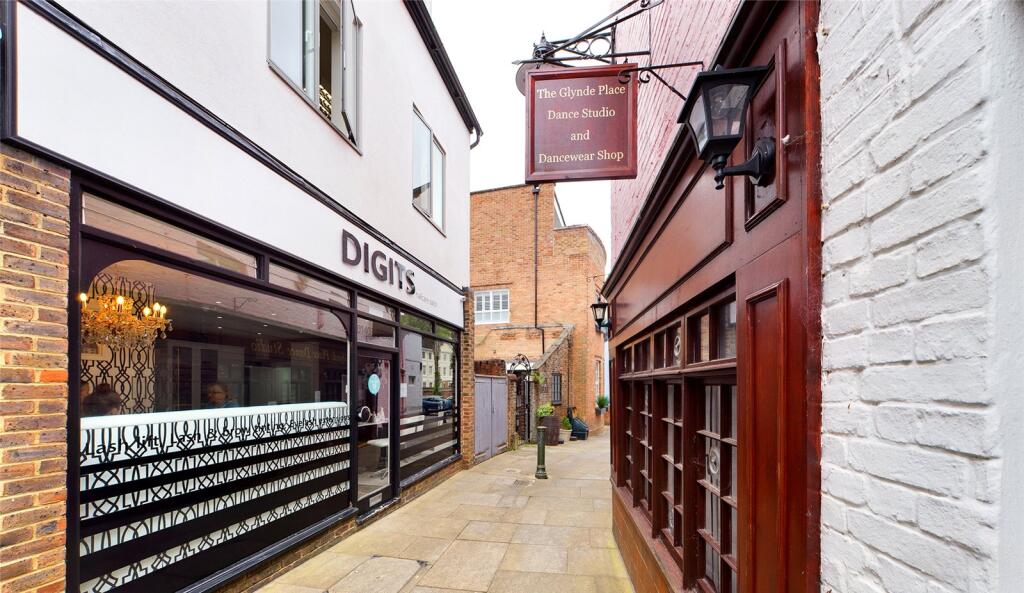 Main image of property: Glynde Place, Horsham, West Sussex, RH12