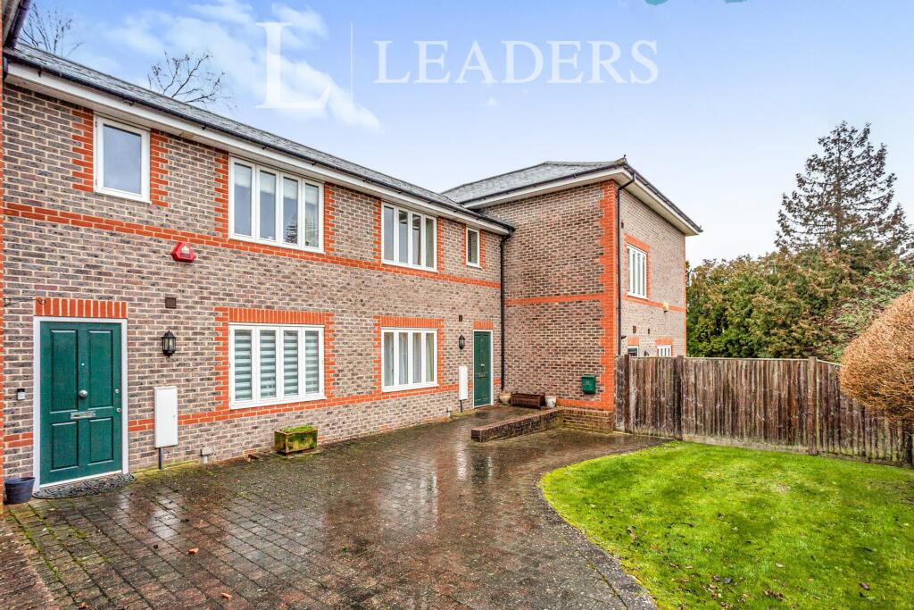 Main image of property: Elizabeth Place, Heath Road