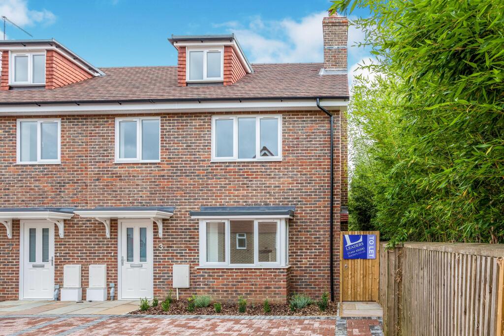 Main image of property: Southdown Place, Ardingly, Haywards Heath, RH17