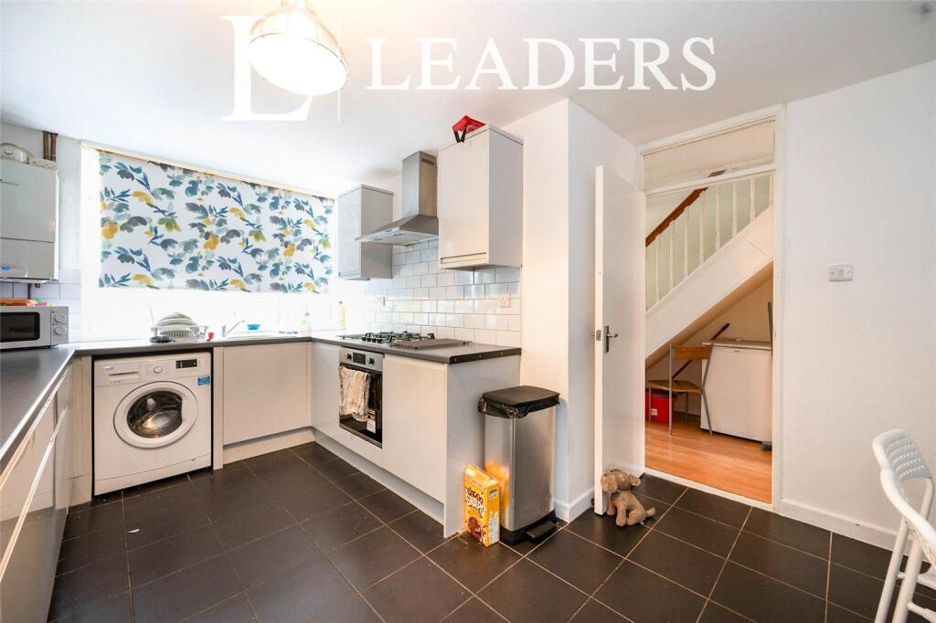 Main image of property: St. Pauls Road, PO5