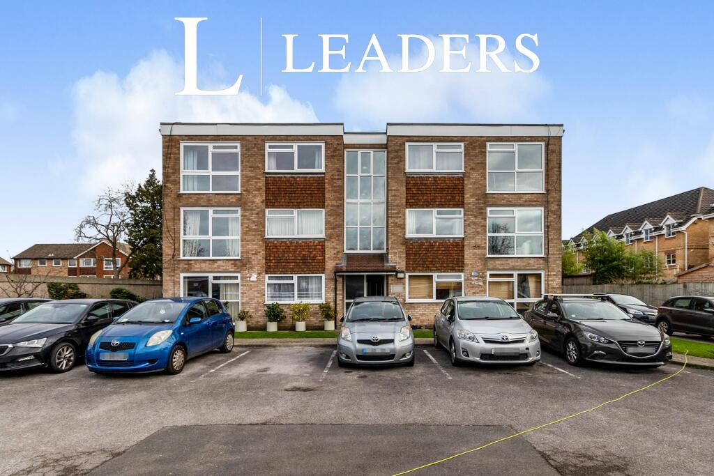 Main image of property: Chanctonbury Gardens, SM2