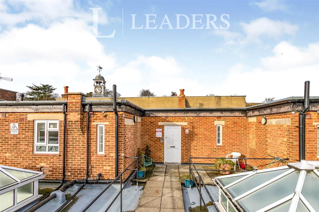 Main image of property: High Street, Reigate, RH2