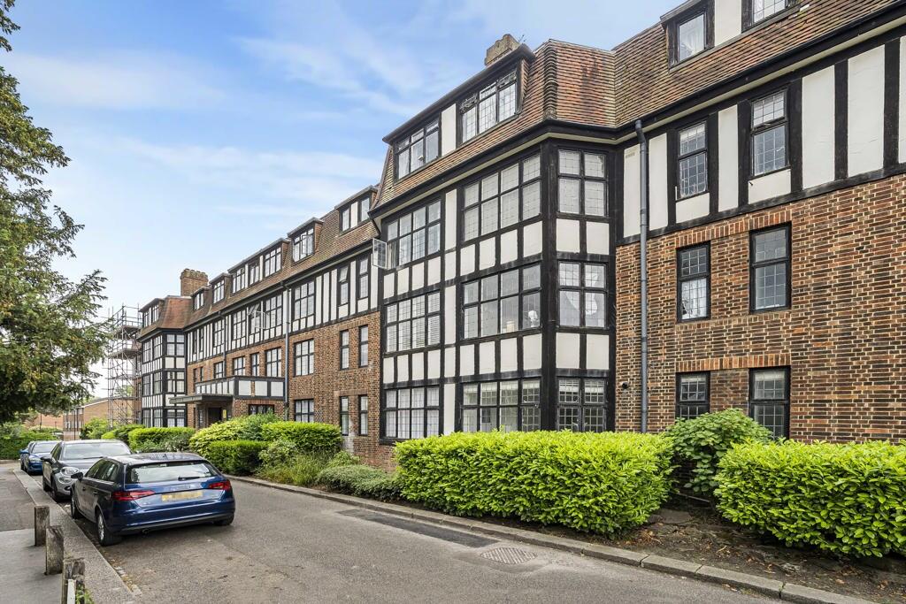Main image of property: Addiscombe Road, Croydon, CR0