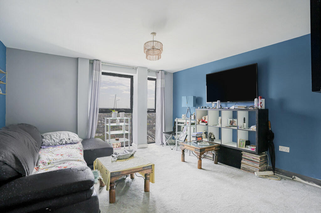 Main image of property: London Road, Croydon, CR0