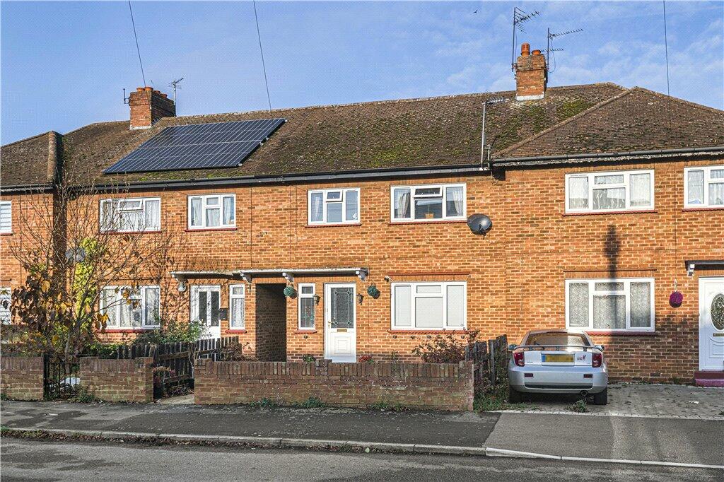 3 bedroom terraced house for sale in Mullens Road, Egham, Surrey, TW20