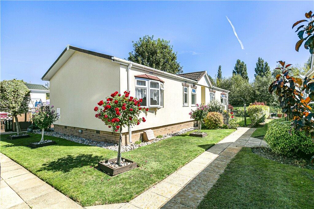 2 bedroom bungalow for sale in Burway Crescent, Penton Park, Chertsey