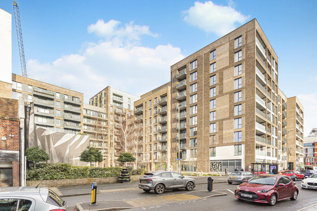 Main image of property: High Street, Staines-upon-Thames, Surrey, TW18