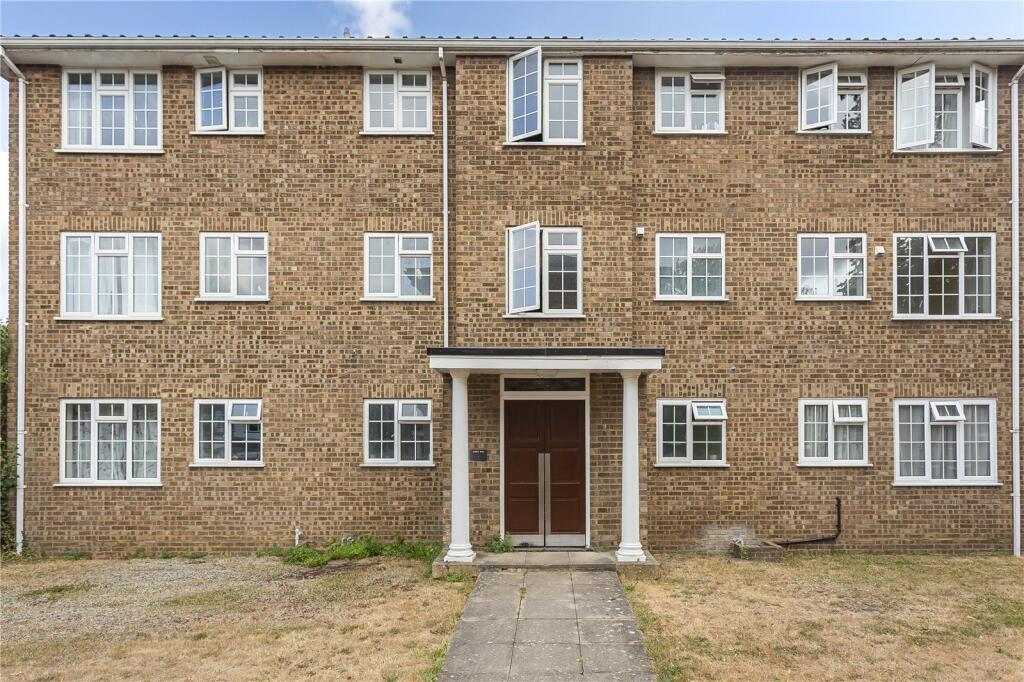 Main image of property: Robin Way, Staines-upon-Thames, Surrey, TW18