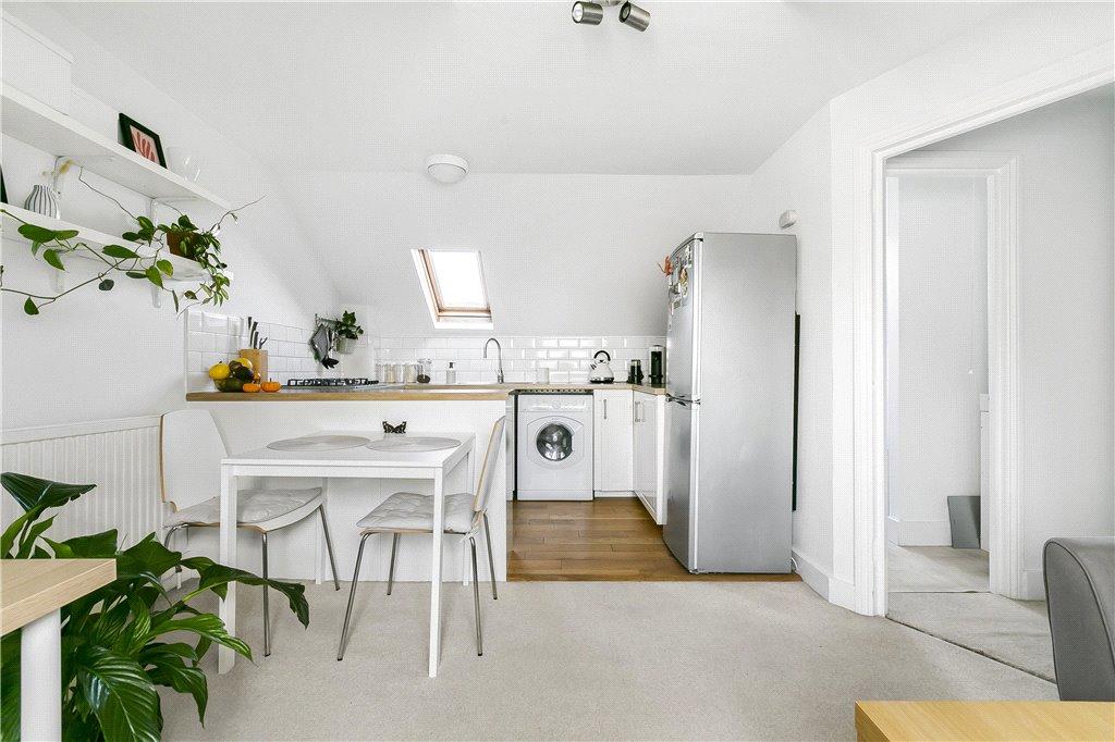 1 bedroom apartment for sale in Eardley Road, London, SW16