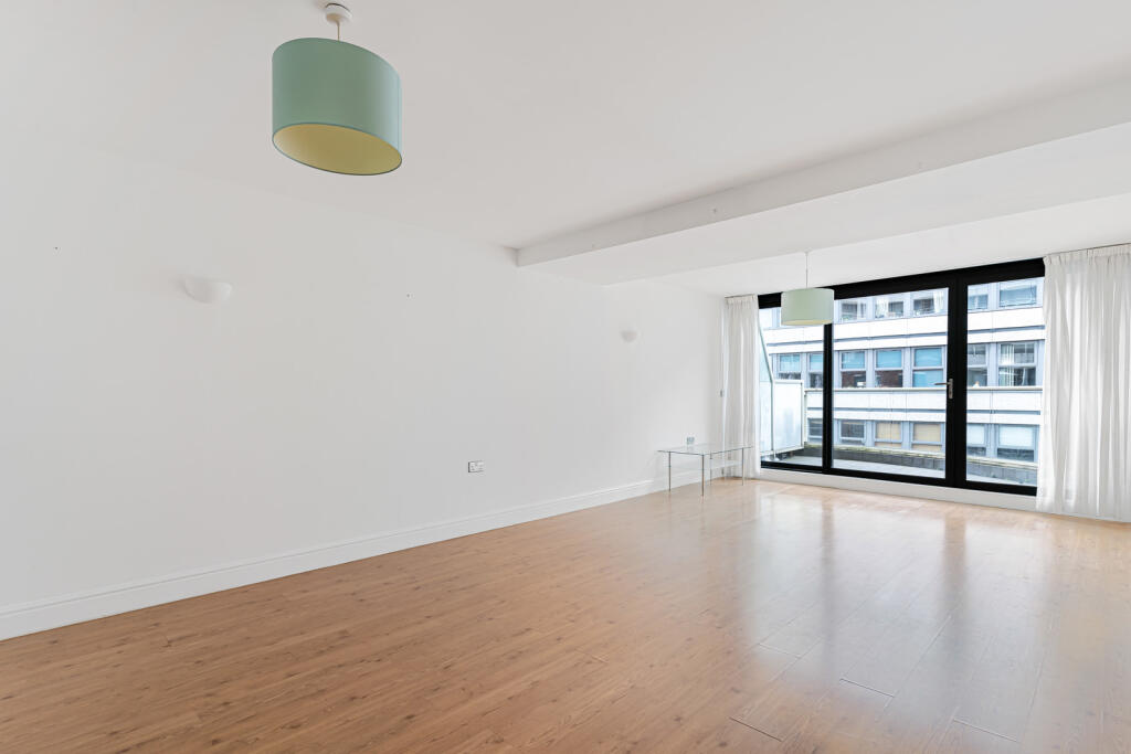 Main image of property: Streatham High Road, London, SW16