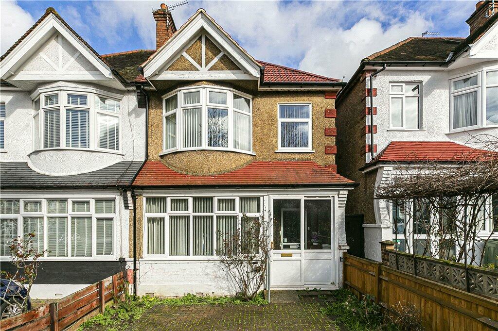 3 bedroom semidetached house for sale in Kirkstall Gardens, London, SW2