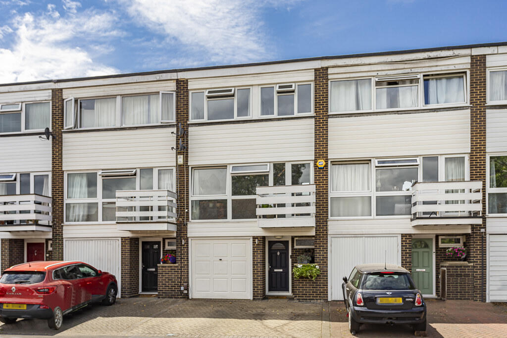 Main image of property: Brooklands Terrace, Green Street, Sunbury-on-Thames, Surrey, TW16