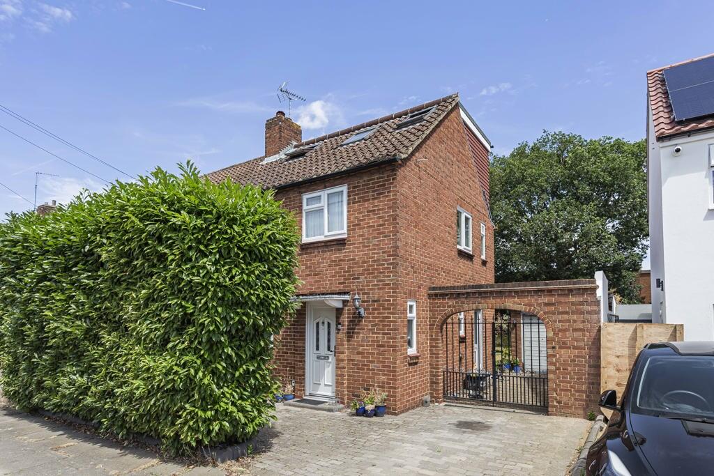 Main image of property: Beverley Road, Sunbury-on-Thames, Surrey, TW16
