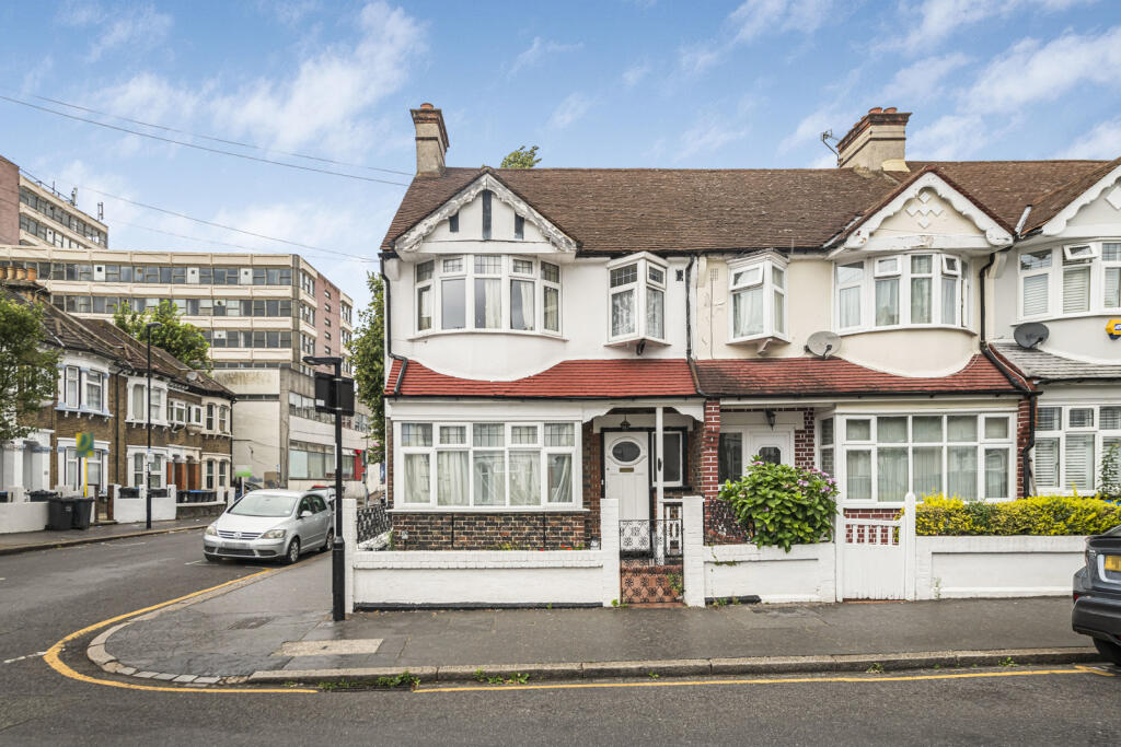 Main image of property: Stuart Road, Thornton Heath, CR7