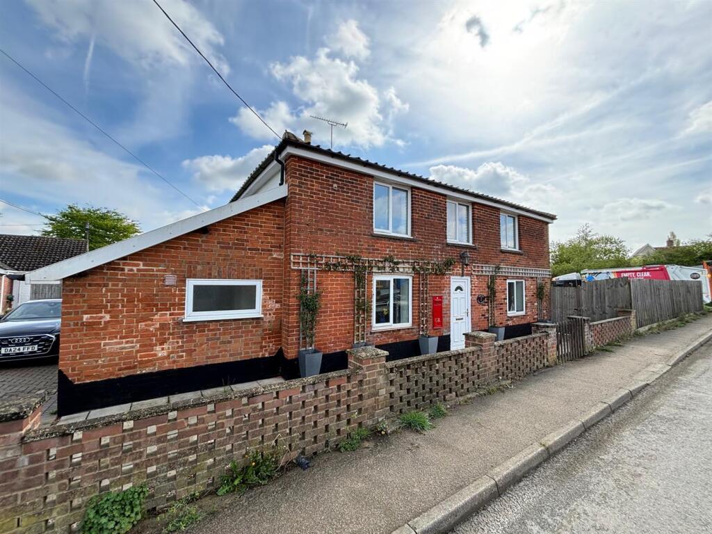 Main image of property: 1 Southolt Road, Bedfield, Woodbridge