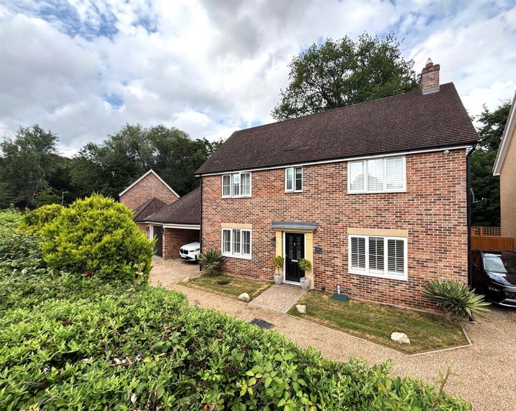 Main image of property: Belmont Road, Ipswich