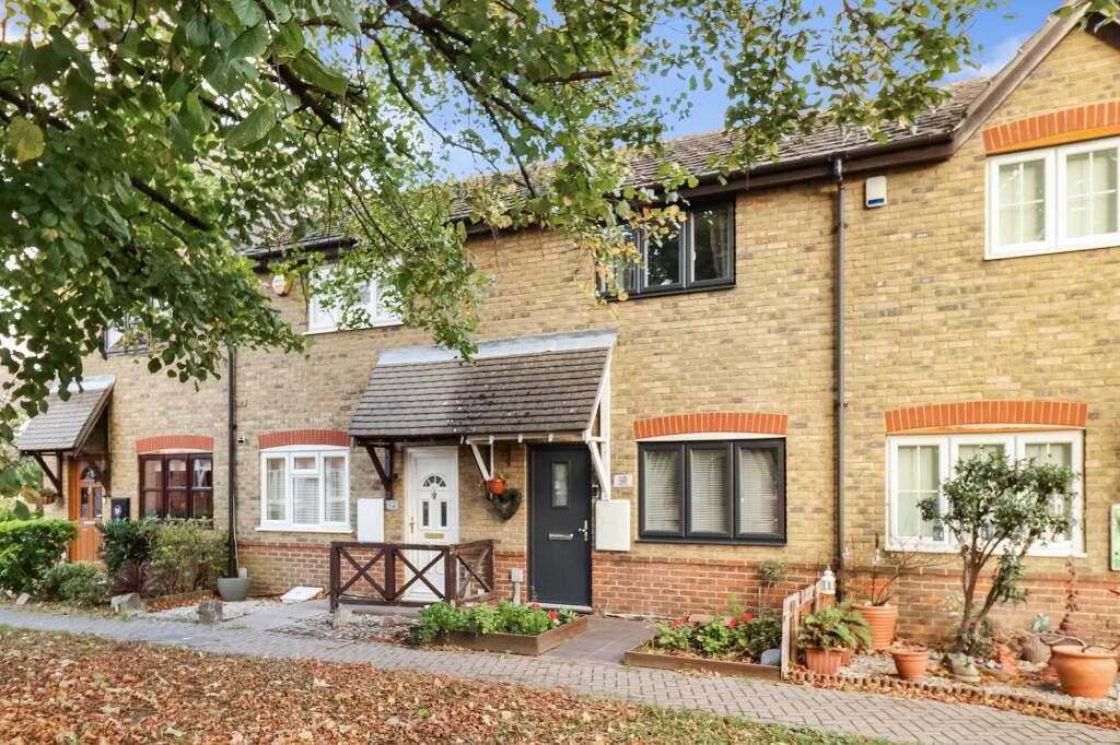 Main image of property: CEDAR RISE, Brandon Groves, South Ockendon, RM15 6RB