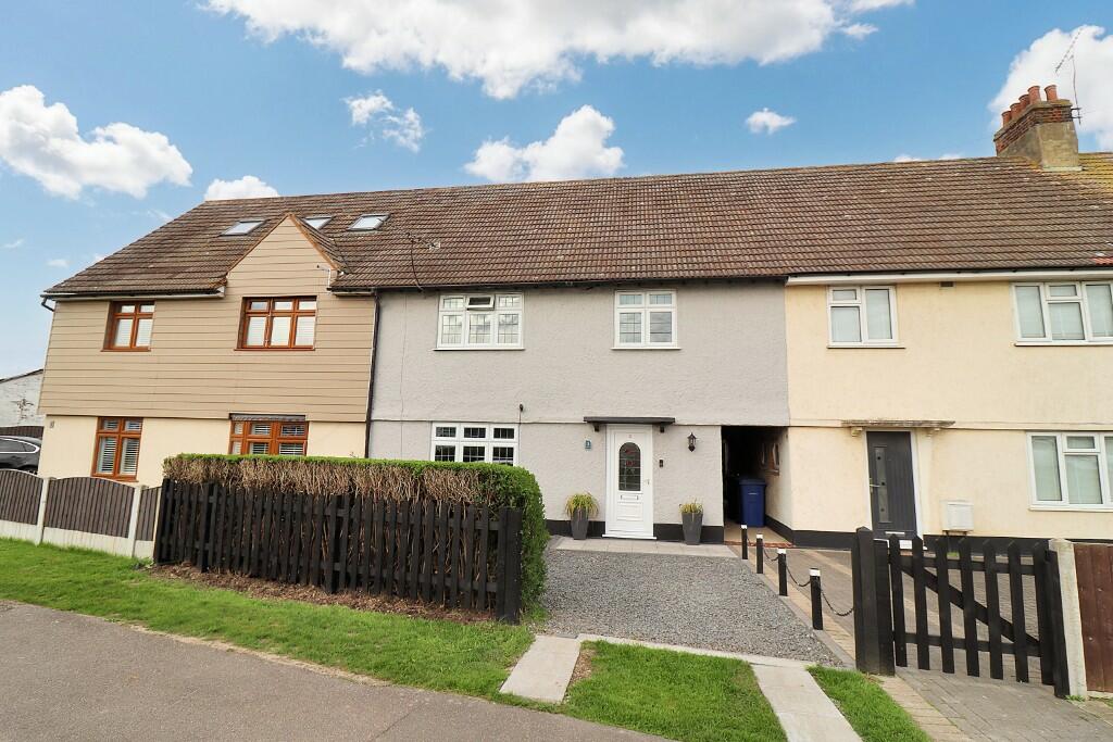 4 bedroom terraced house for sale in LAWRENCE COTTAGES, Feenan Highway