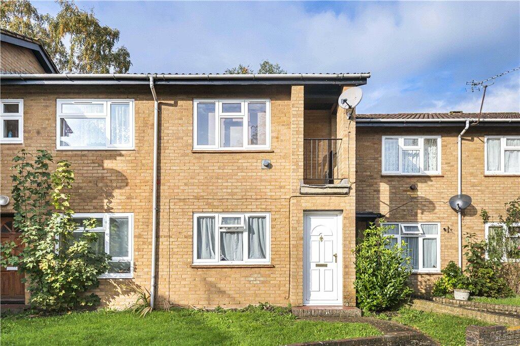 1 bedroom apartment for sale in Notley End, Englefield Green, Surrey, TW20