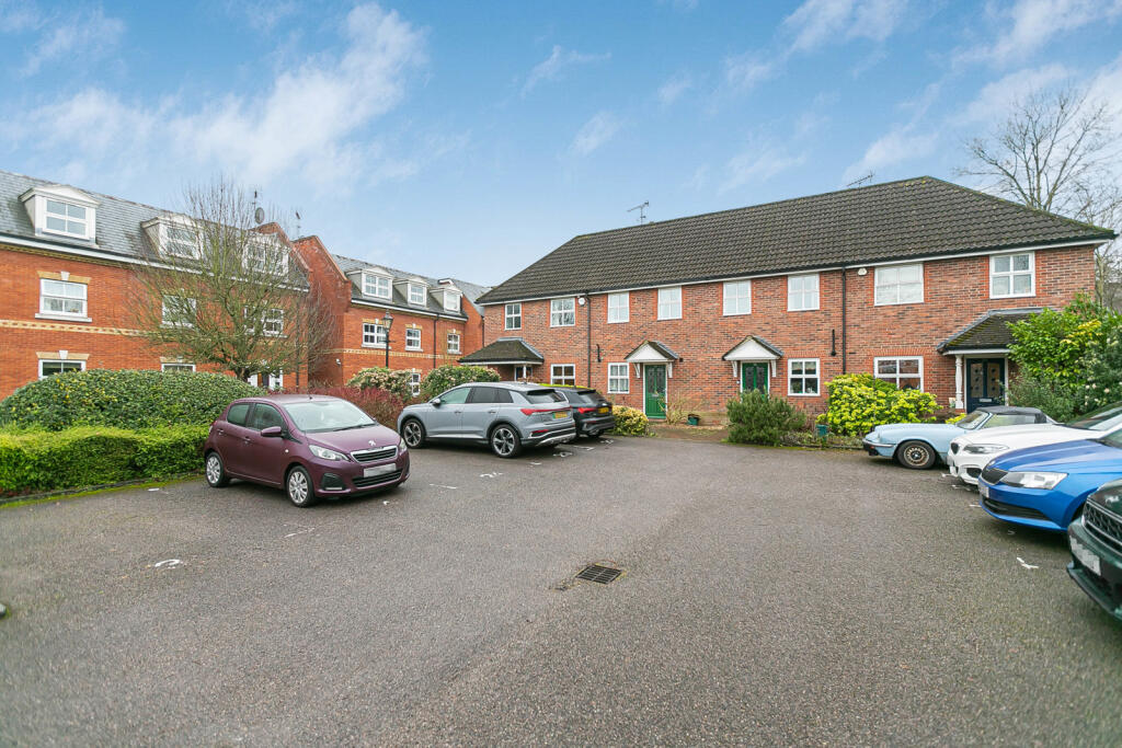 Main image of property: Victoria Mews, Englefield Green, Surrey, TW20