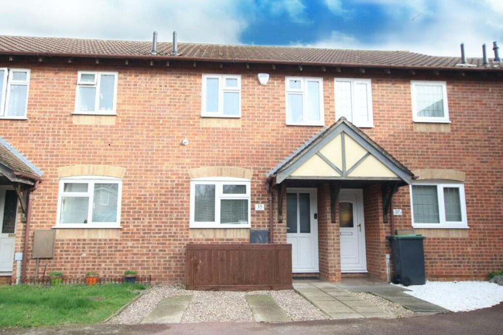 2 bedroom terraced house for sale in Coopers Way, Barham, Ipswich