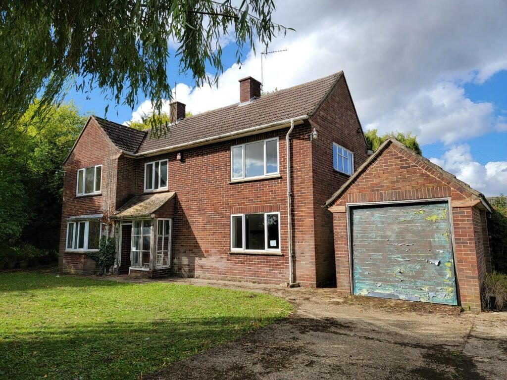 Main image of property: The Farmhouse, Gosbeck, Ipswich, Suffolk, IP6