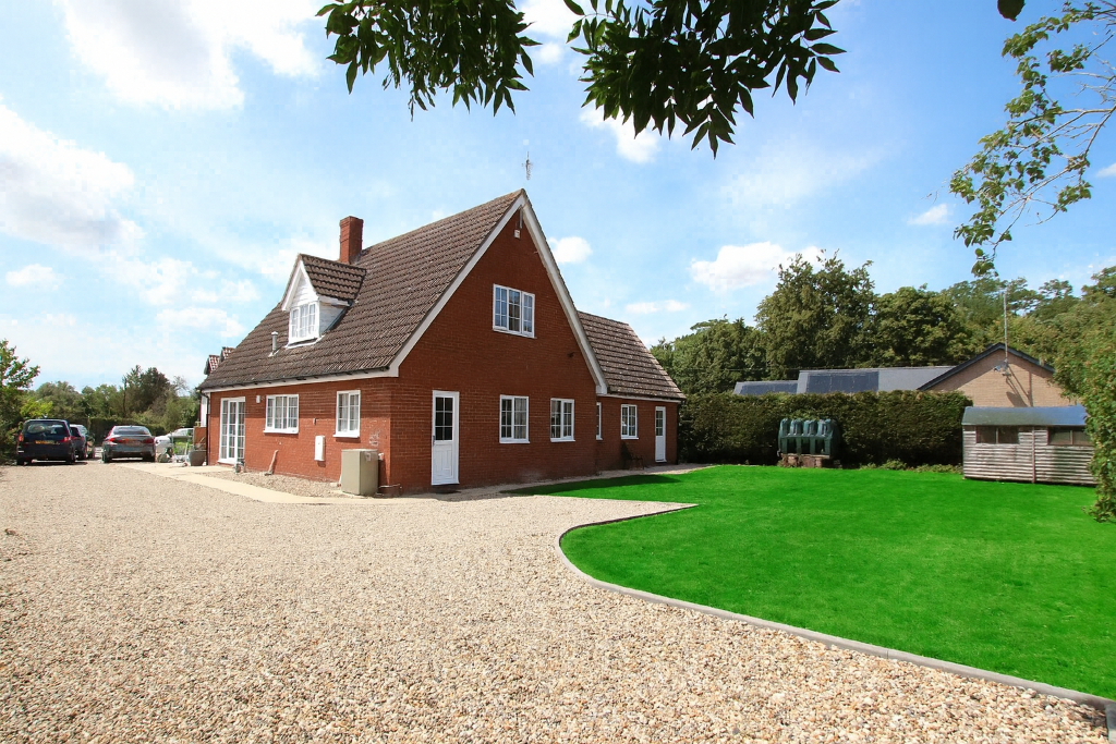 Main image of property: Norwich Road, Barham, Ipswich, Suffolk, IP6