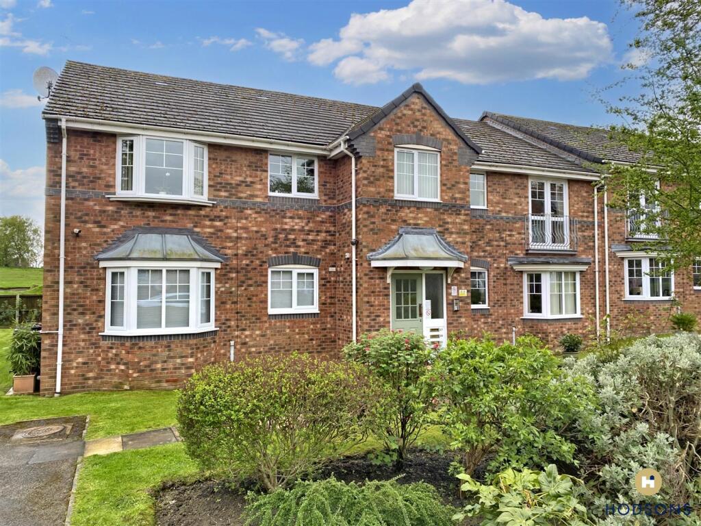 Main image of property: 19 Fairway View, Thornes, Wakefield