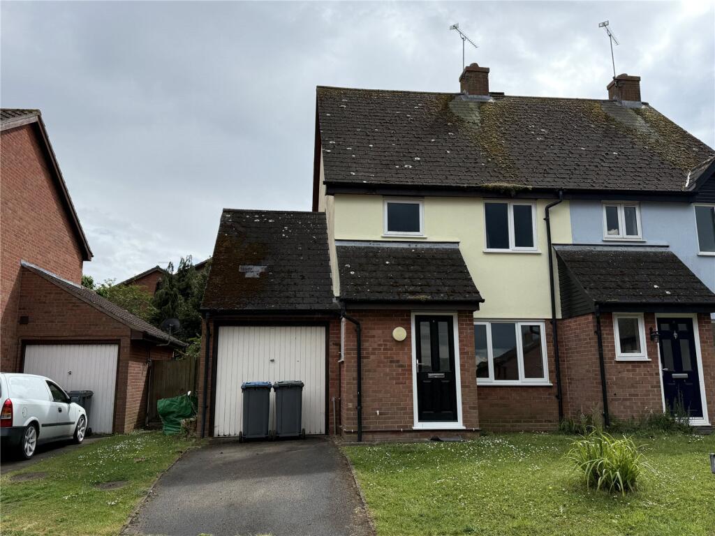 Main image of property: Surrey Close, Framlingham, Woodbridge, Suffolk, UK, IP13