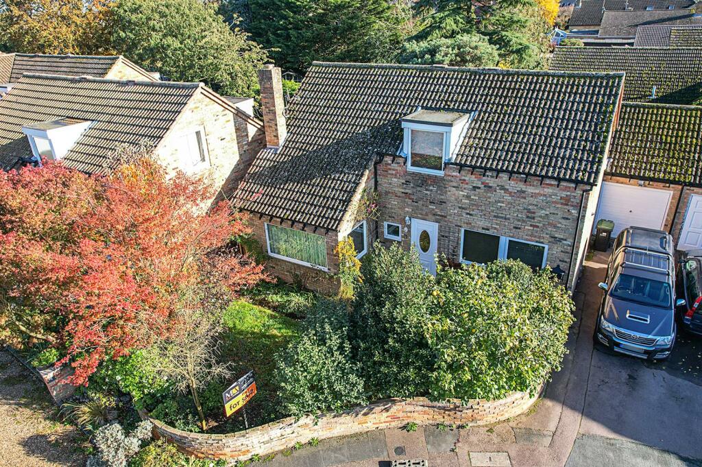 4 bedroom detached house for sale in St. Peters Place, Fordham, Ely, CB7