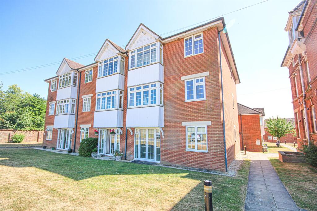 Main image of property: Heath Road, Newmarket