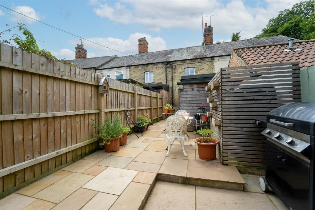 Additional property image - Coach Lane, Cheveley, Newmarket